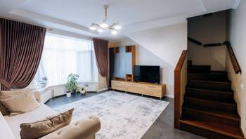https://images.proimobil.md/EUEB-BjOsdpk0hHdARrpqJL7M52NObzFoYJCi934Md8/resize:fill:350:198:1/gravity:ce/bG9jYWw6Ly8vZXN0YXRlL2xyLzYxYWNiNDE4LWQ4MTktNGZiZC05YzhhLWU3NGU1OTliZGJlZi5qcGVn
