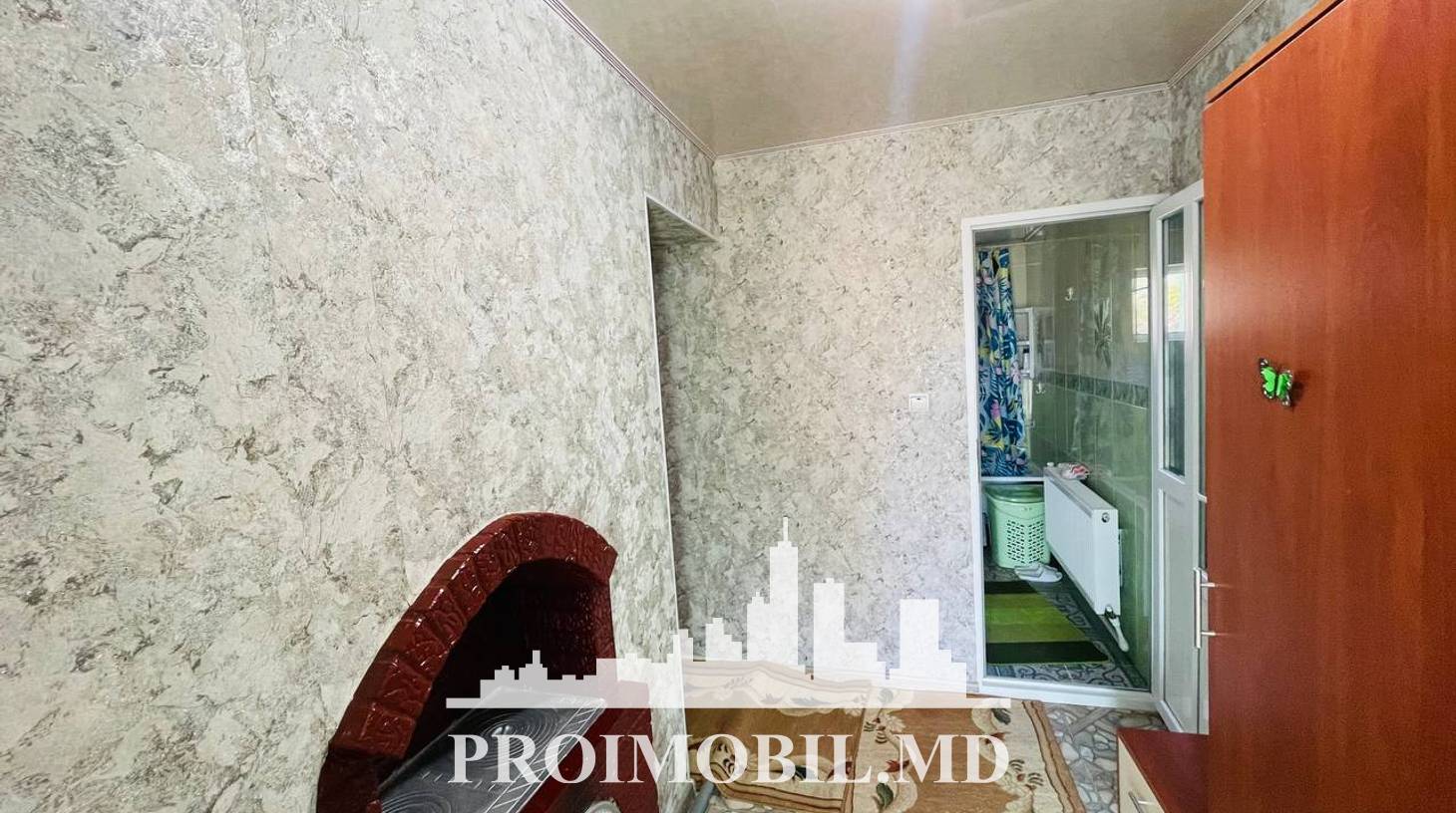 https://images.proimobil.md/EXEUkcoTOpQLUXMUKmZ_D76RbhFpAbS6z92w8YXCYgw/watermark:0.75:so:0:30:0.39/resize:fill:1460:816:1/gravity:ce/bG9jYWw6Ly8vZXN0YXRlL2xyLzExNWRhY2EyLWQ4ZWUtNGRlZS1iYThlLWRiMDFkNDdiNzM4OC5qcGVn