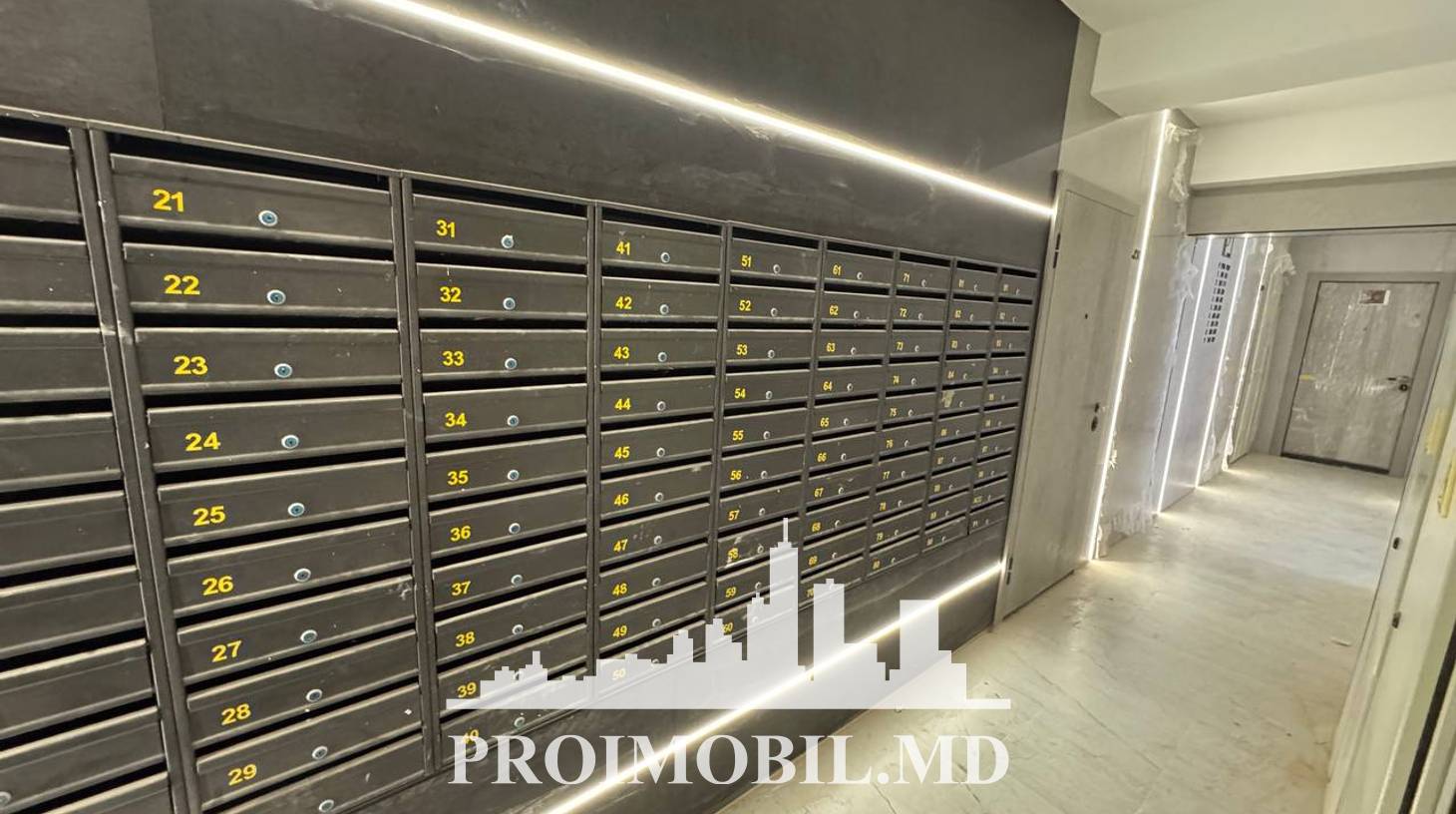 https://images.proimobil.md/EYqeUbsVQk6L1i5VBf3bAva397kWfTiLUNbDphVXoeQ/watermark:0.75:so:0:30:0.39/resize:fill:1460:816:1/gravity:ce/bG9jYWw6Ly8vZXN0YXRlL2xyLzk0MDg2OGFlLTQyYTAtNDg1OS1hYzgyLTA4YWQ2MTBiOWJjOS5qcGVn