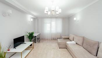 https://images.proimobil.md/EZS57zGmL5MPEQ840gbPhZKKIyqlBx_qpO77wnyujbA/resize:fill:350:198:1/gravity:ce/bG9jYWw6Ly8vZXN0YXRlL2xyLzVlNmQ0Y2UyLTc5ZmItNDA0MC05NTEyLTRjNTljMWM5YThiYS5qcGVn
