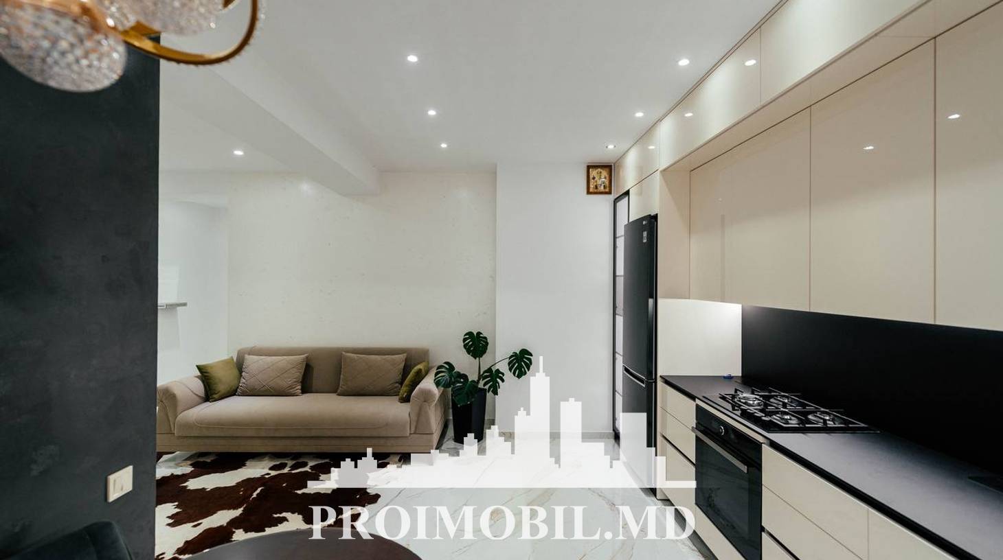 https://images.proimobil.md/E_4h5h5hY0_oaLfDjle1ulzYeIo5Tvq5otfAhnKCZbk/watermark:0.75:so:0:30:0.39/resize:fill:1460:816:1/gravity:ce/bG9jYWw6Ly8vZXN0YXRlL2xyLzI2MmM0YjAxLTBjYmMtNDVmMS04MmI5LTMxMTI5ZTczNmE2OC5qcGVn
