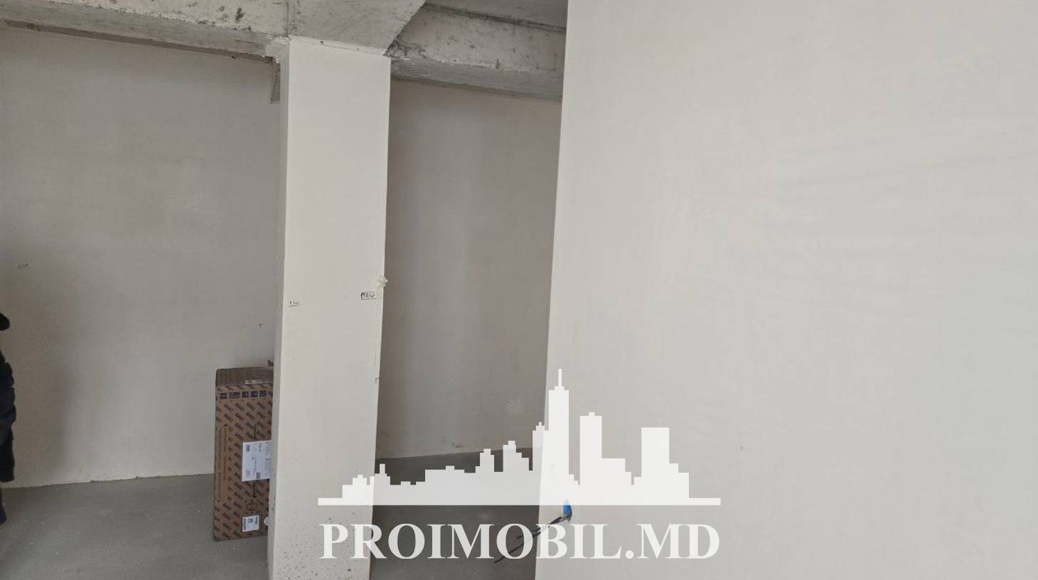 https://images.proimobil.md/EbX7dfqYRt6QqwXLo3TnmIkk9nZG7hO_-3mpC8AsMQ8/watermark:0.75:so:0:30:0.39/resize:fill:1460:816:1/gravity:ce/bG9jYWw6Ly8vZXN0YXRlL2xyLzIxNTM4ODg1LTI4NjEtNDdiYi05ZDc3LWVkMWQwMjU1YjhjOC5qcGVn