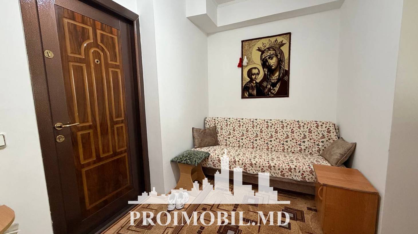 https://images.proimobil.md/EbwnXvUBS5ByAXgzh1l-lHp5D-k9pMJKPUuq6ByjhRE/watermark:0.75:so:0:30:0.39/resize:fill:1460:816:1/gravity:ce/bG9jYWw6Ly8vZXN0YXRlL2xyL2IwMDY5M2U4LWNhM2ItNDZmOS04NTU5LTYyZjJhMjEyM2Q2Yy5qcGVn