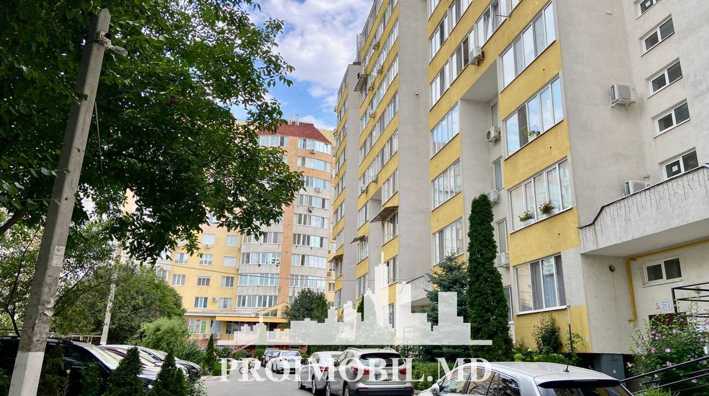 https://images.proimobil.md/EdVT0hYzjeP_zBfgF0g0OJRH6WXkl-YyvhGyCyxDb_4/watermark:0.75:so:0:30:0.39/resize:fill:1460:816:1/gravity:ce/bG9jYWw6Ly8vZXN0YXRlL2xyLzA0NmFlZGU4LWVhODAtNDdjYi1iNTc2LTViZTMwOTA2YmU5NC5qcGVn