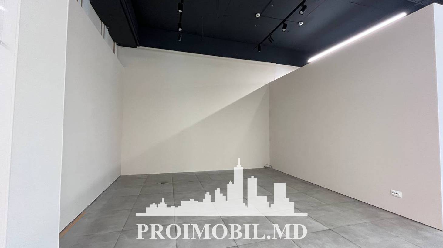 https://images.proimobil.md/EfIDKCPV550ArUHD-iBKFd0bCo87IKkTh7n3tpsuhSQ/watermark:0.75:so:0:30:0.39/resize:fill:1460:816:1/gravity:ce/bG9jYWw6Ly8vZXN0YXRlL2xyL2EwMDJiZGY1LTUzOTAtNDRlMi1hN2U4LTFiN2FiM2JjZjYyOS5qcGVn