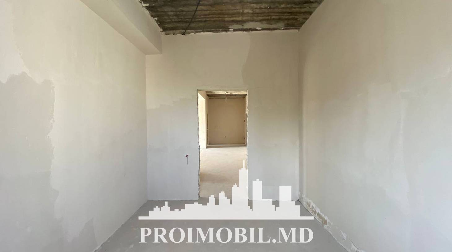 https://images.proimobil.md/EfUNeonkrVL4ROsD7mvtC8jN2eLnnPo7aOfDA2Vejkg/watermark:0.75:so:0:30:0.39/resize:fill:1460:816:1/gravity:ce/bG9jYWw6Ly8vZXN0YXRlL2xyLzU2MTVhYjU2LWNkZDItNDM1NS04OGMwLTFiZDBiOTdlYzU2OC5qcGVn