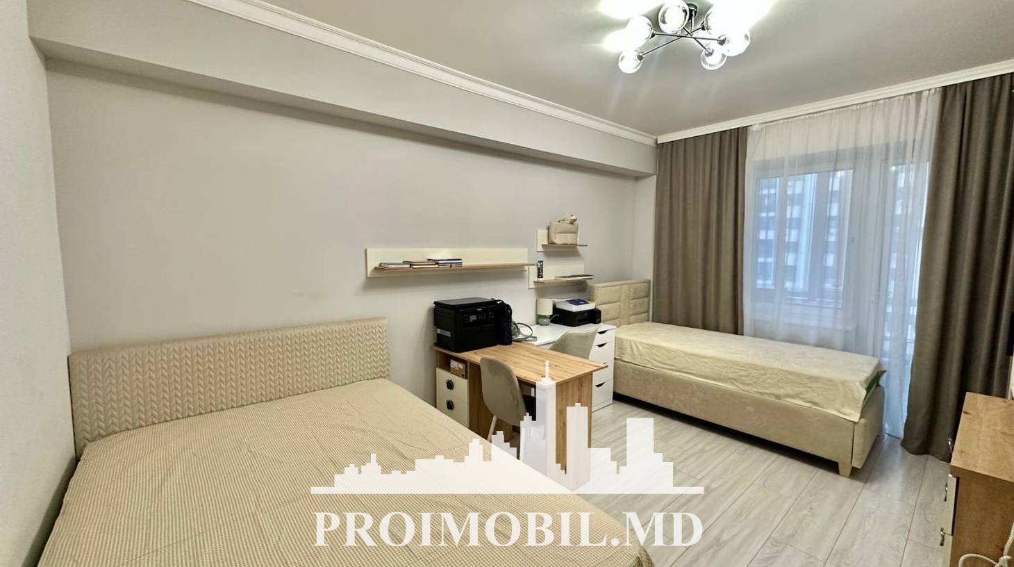 https://images.proimobil.md/Ej-dMh0PLZTlcNA3y0ITaMQD9AMZqT0tmryj7QBSPDE/watermark:0.75:so:0:30:0.39/resize:fill:1460:816:1/gravity:ce/bG9jYWw6Ly8vZXN0YXRlL2xyL2I5MDgwOWYxLTZkM2YtNDgwYy05NjlmLTlkMjYzZDQ5MjYyYy5qcGVn