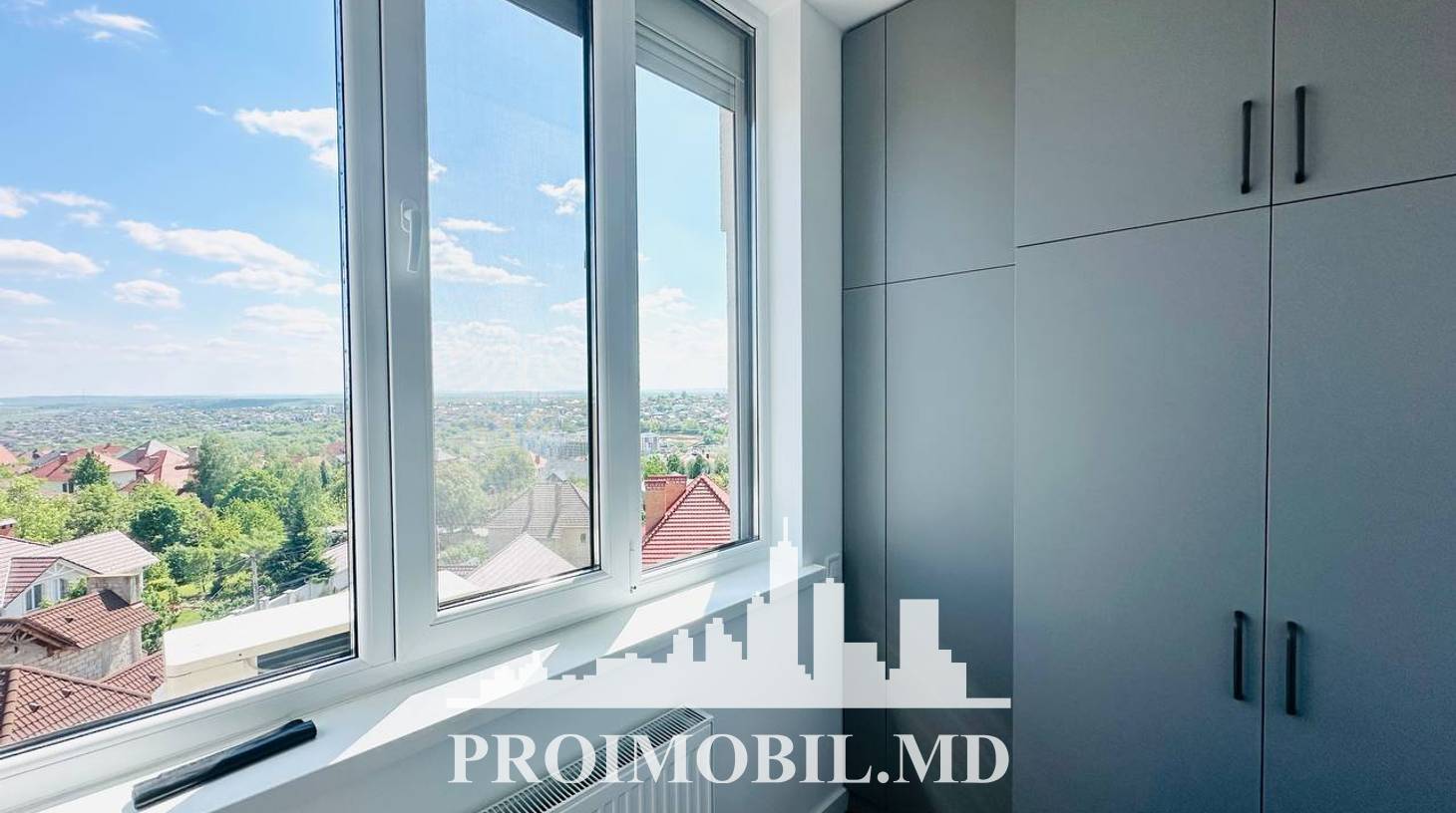 https://images.proimobil.md/Ej1W-mOBiyHoz03sbZuiBOfyiD31QYGIa0117zrXtbU/watermark:0.75:so:0:30:0.39/resize:fill:1460:816:1/gravity:ce/bG9jYWw6Ly8vZXN0YXRlL2xyL2RmNTIzNGJiLTI3MGUtNDhlNi04ZWUxLThiNjJhZGEyMjdlMS5qcGVn