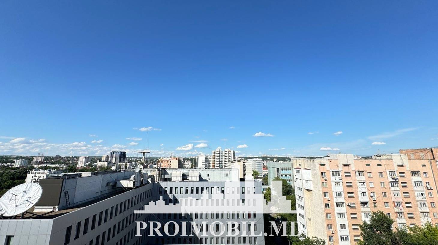 https://images.proimobil.md/EjfbzTOeRRlqULPOoy6AYuI_JsVxRb8Jf19V2VvYz4w/watermark:0.75:so:0:30:0.39/resize:fill:1460:816:1/gravity:ce/bG9jYWw6Ly8vZXN0YXRlL2xyLzE1ZDIwYmUzLThiMWItNDdhYS05ODQwLTRjZDJjMTFkMzg3ZC5qcGVn