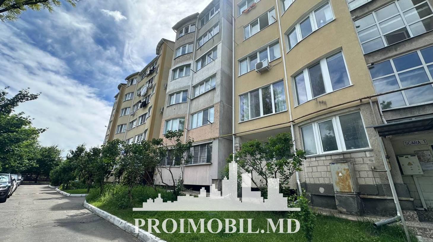 https://images.proimobil.md/ElcslxUWqf4QhjxW9qYP7ZNaNR-XsjanCn7TBIhu8o0/watermark:0.75:so:0:30:0.39/resize:fill:1460:816:1/gravity:ce/bG9jYWw6Ly8vZXN0YXRlL2xyL2YxZWU2ZWJkLTkwNWMtNDY4ZS04OGJkLTc2NzVhYWI1YTYwOS5qcGVn