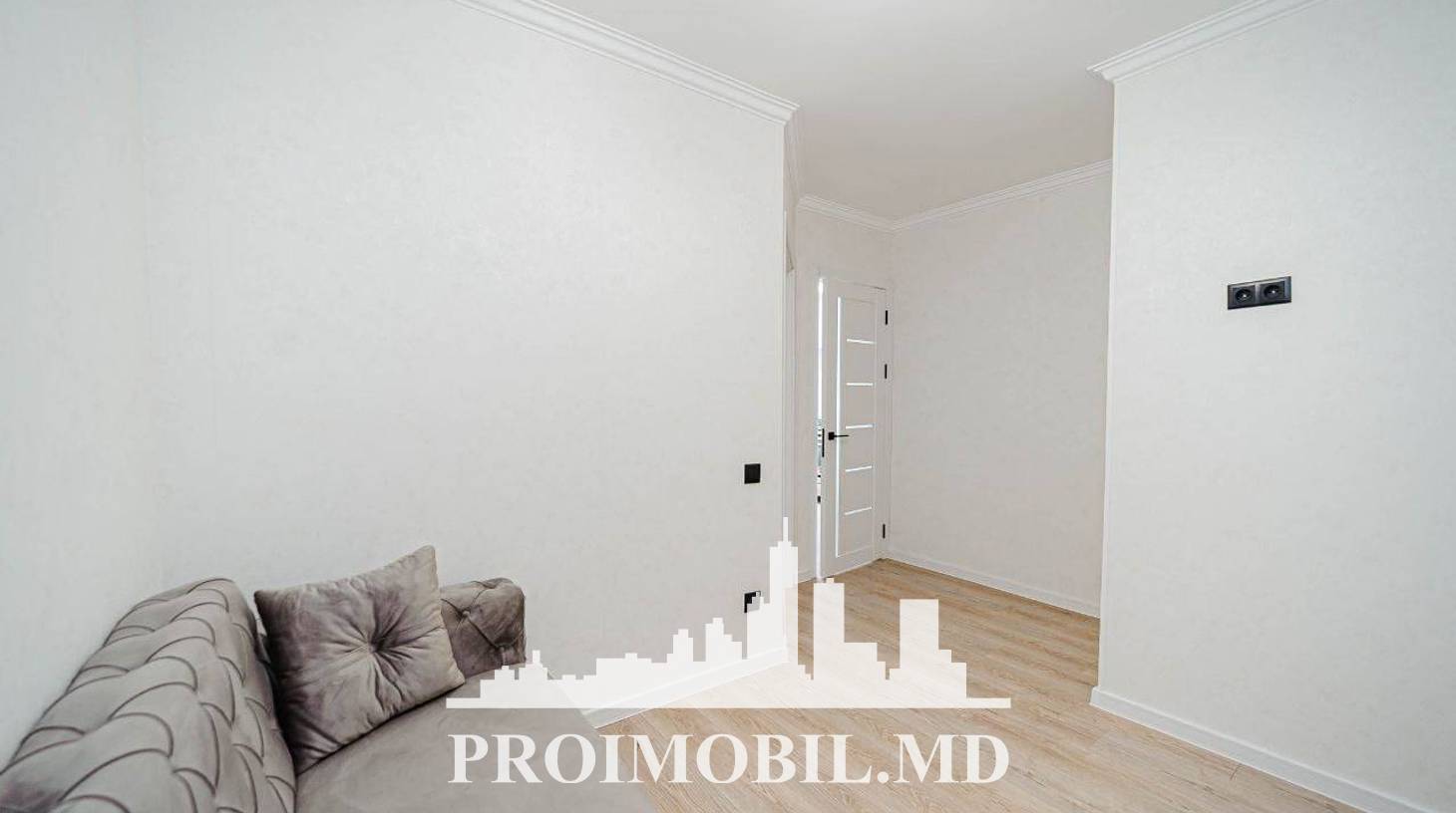 https://images.proimobil.md/EmFN6nhDxIbQGkrSA8q1jkcKS62P8vMt6_WI7QfROrQ/watermark:0.75:so:0:30:0.39/resize:fill:1460:816:1/gravity:ce/bG9jYWw6Ly8vZXN0YXRlL2xyL2Q0ODc2NDZiLWY0M2QtNDA0Ny04M2ZkLWQ1NTlmOWIzMDhiNC5qcGVn