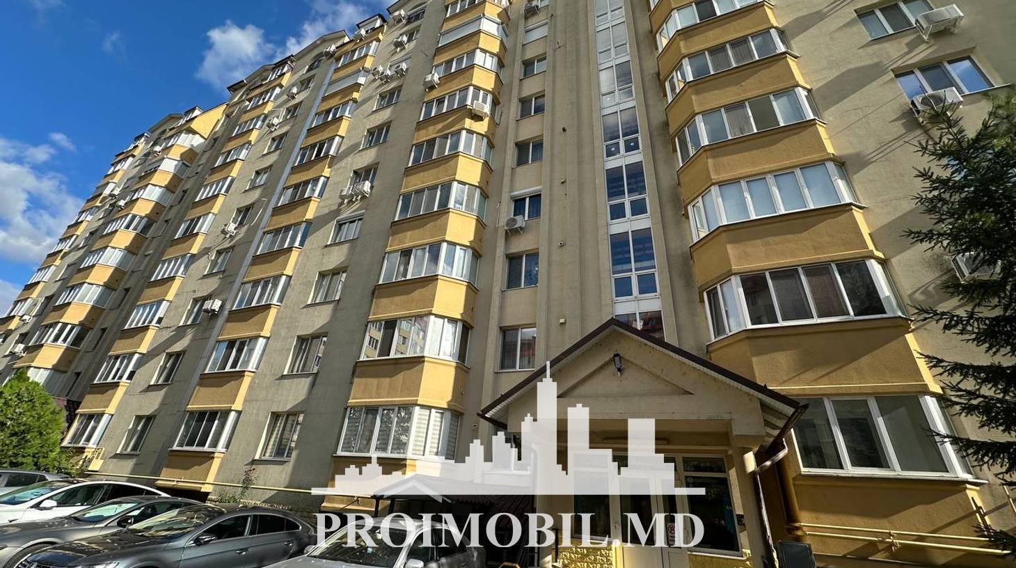 https://images.proimobil.md/EmWYYwzsPnZ07xWxCZ9pHZJKlsxgyvSZvqjCfk7BEcg/watermark:0.75:so:0:30:0.39/resize:fill:1460:816:1/gravity:ce/bG9jYWw6Ly8vZXN0YXRlL2xyLzc3MTAxMTI3LTY5MmUtNDlkNC1hNmEwLWFjMDc2NGYzNDMyNS5qcGVn