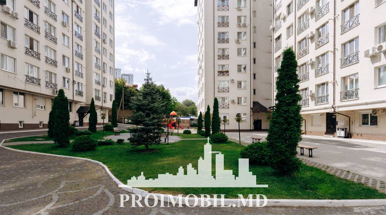 https://images.proimobil.md/EuMaXpA8-CQCY2gNXN7lra_eV8f4LVduZSsFisBKrIQ/watermark:0.75:so:0:30:0.39/resize:fill:1460:816:1/gravity:ce/bG9jYWw6Ly8vZXN0YXRlL2xyLzhlNjM4NDU3LTQ1YzktNGE0YS04N2YzLWMyNDVmNzRkMjkyYi5qcGVn