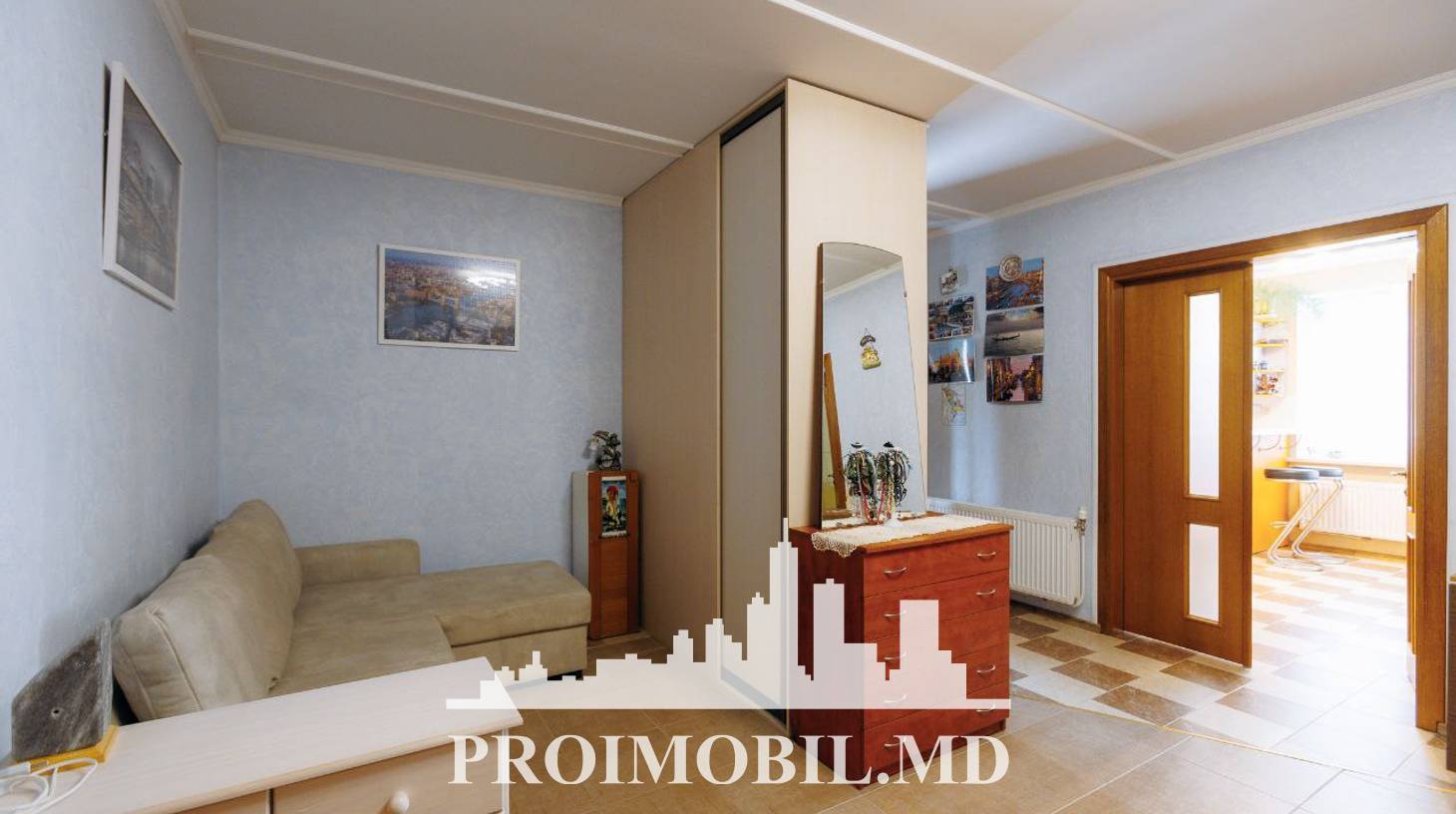 https://images.proimobil.md/EuwF--ioDBiR-25AxarimUUXixEAK7vlQWTOVMMhNsQ/watermark:0.75:so:0:30:0.39/resize:fill:1460:816:1/gravity:ce/bG9jYWw6Ly8vZXN0YXRlL2xyL2FhNzhiMjAyLWFjZjctNDZkZC1iZDQ3LWY5ZDRkNzk1NWUwNS5qcGVn