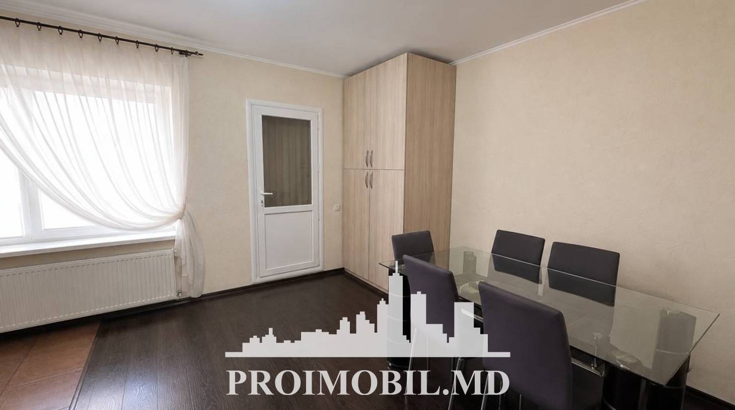 https://images.proimobil.md/F7a4y19hIXWo2NSugt1qhmsHj2LCWyhexbXJz8pTvlU/watermark:0.75:so:0:30:0.39/resize:fill:1460:816:1/gravity:ce/bG9jYWw6Ly8vZXN0YXRlL2xyLzU4ZmNmMTU5LTAwOTEtNDFhOC05MzdmLTY3MDc1MzgwMzYwNy5qcGVn