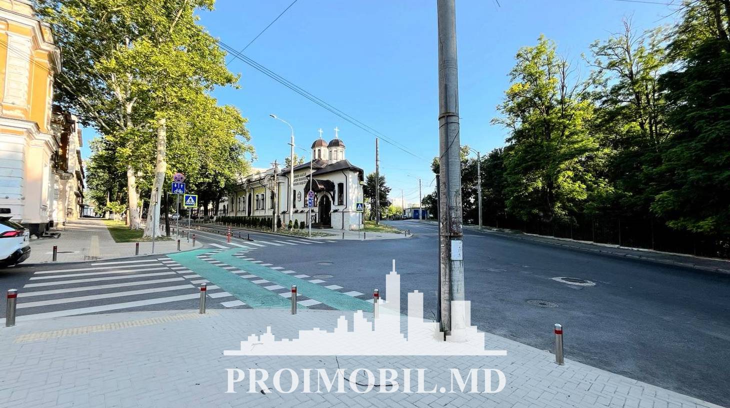 https://images.proimobil.md/F81QtV9lbfNUoYIScjcEv5GlNrJpr048QYJE9Twr16g/watermark:0.75:so:0:30:0.39/resize:fill:1460:816:1/gravity:ce/bG9jYWw6Ly8vZXN0YXRlL2xyL2Q0ODE1MWI4LTQ2NjYtNGZhNC05MTRlLWM3MTFhMjJkMjdjYy5qcGVn