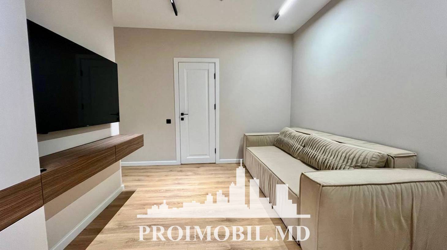 https://images.proimobil.md/F85uSldlguZxAspVlV0STPDopoQVrN9MHpsCWwbE8tY/watermark:0.75:so:0:30:0.39/resize:fill:1460:816:1/gravity:ce/bG9jYWw6Ly8vZXN0YXRlL2xyLzM5MjdmN2MyLWVlYzQtNDFkMy04MGM3LTBhOTZmNTdlOTdjNS5qcGVn