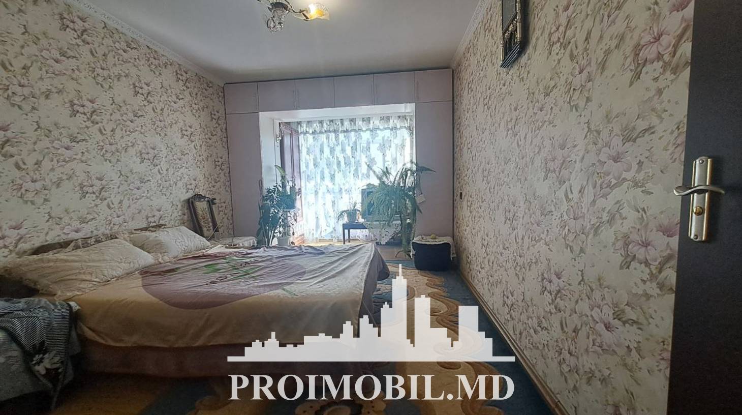 https://images.proimobil.md/F8ArBcS0GY_hvh0_79sKVnT5ABqD8mYhwLSVwWkRDYM/watermark:0.75:so:0:30:0.39/resize:fill:1460:816:1/gravity:ce/bG9jYWw6Ly8vZXN0YXRlL2xyL2Q2NWZkZDdmLWZmMGQtNDVhMi04ZWRmLThjYTZlYmQ1OThhNC5qcGVn