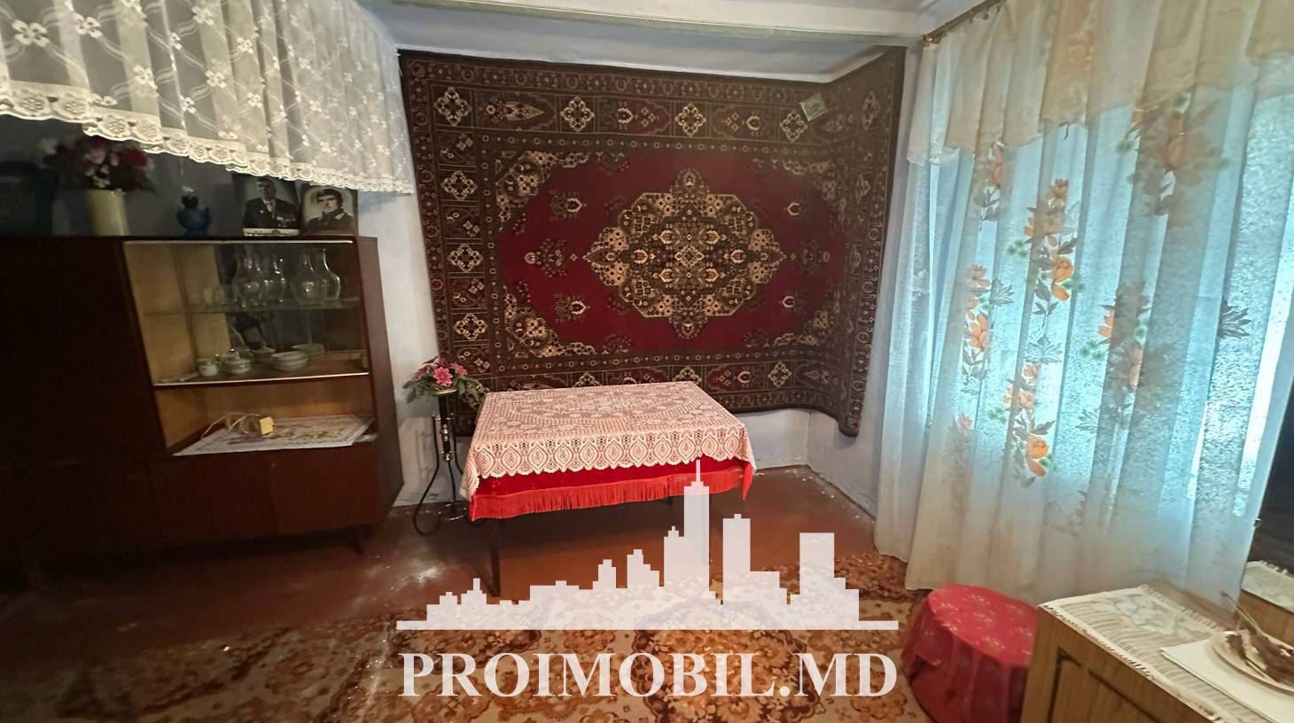 https://images.proimobil.md/F94f_CRtUWUwwi5YPXt9x2PyR61AHjjM_wGoHvECLzI/watermark:0.75:so:0:30:0.39/resize:fill:1460:816:1/gravity:ce/bG9jYWw6Ly8vZXN0YXRlL2xyL2JhYzg0MmJhLTNlNzQtNDkxMS1hNGY4LTMyZWY3NGUwZTc3Ni5qcGVn