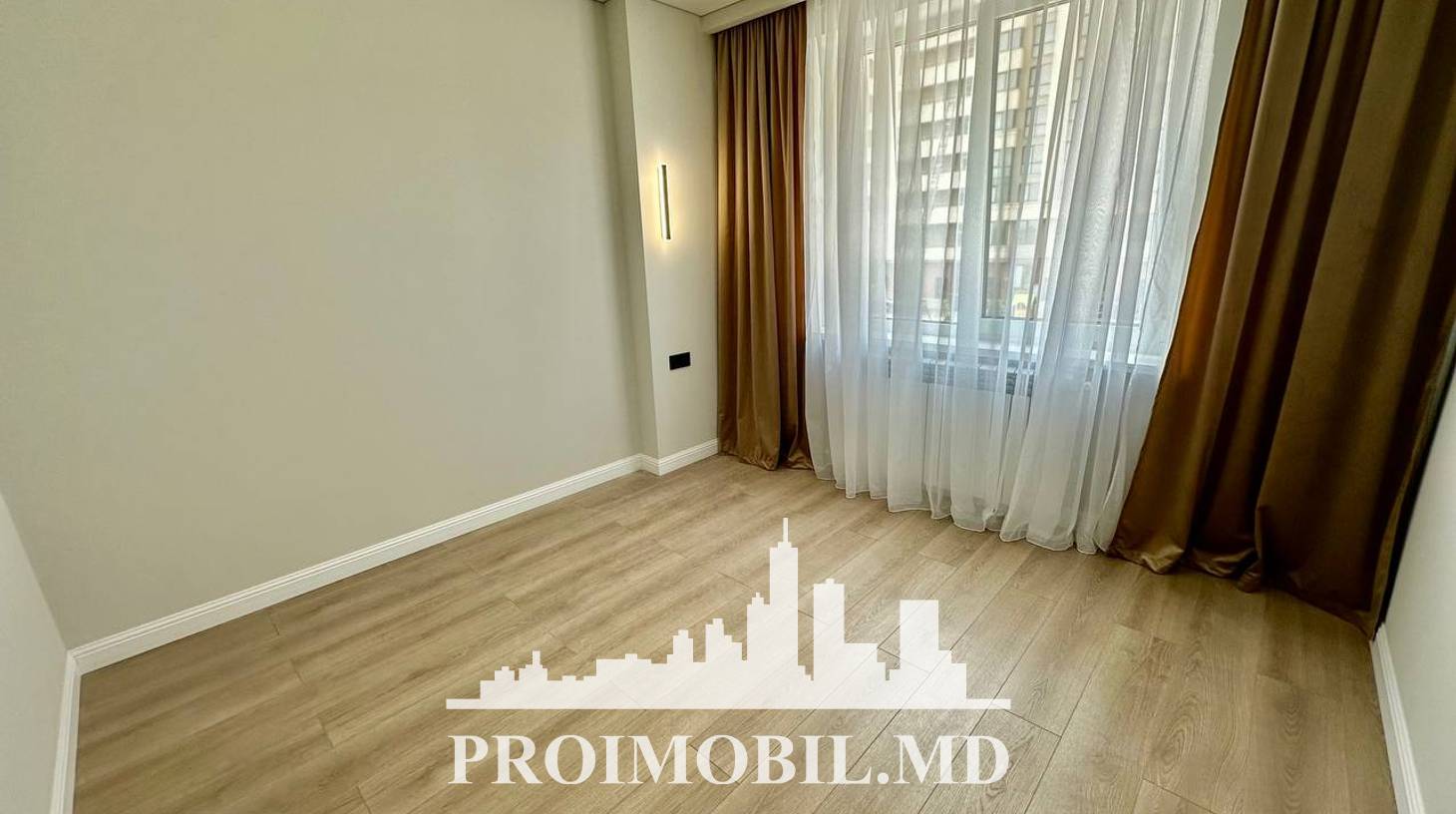 https://images.proimobil.md/FD3a0I_MtGMAFtRmuUqy37DqBUOwHvJR0iHE9PG3Ed8/watermark:0.75:so:0:30:0.39/resize:fill:1460:816:1/gravity:ce/bG9jYWw6Ly8vZXN0YXRlL2xyL2JkMTUwYTA3LWQ3OGYtNGE1OC05OTVlLTRjMTk3NTE0MjEyNi5qcGVn