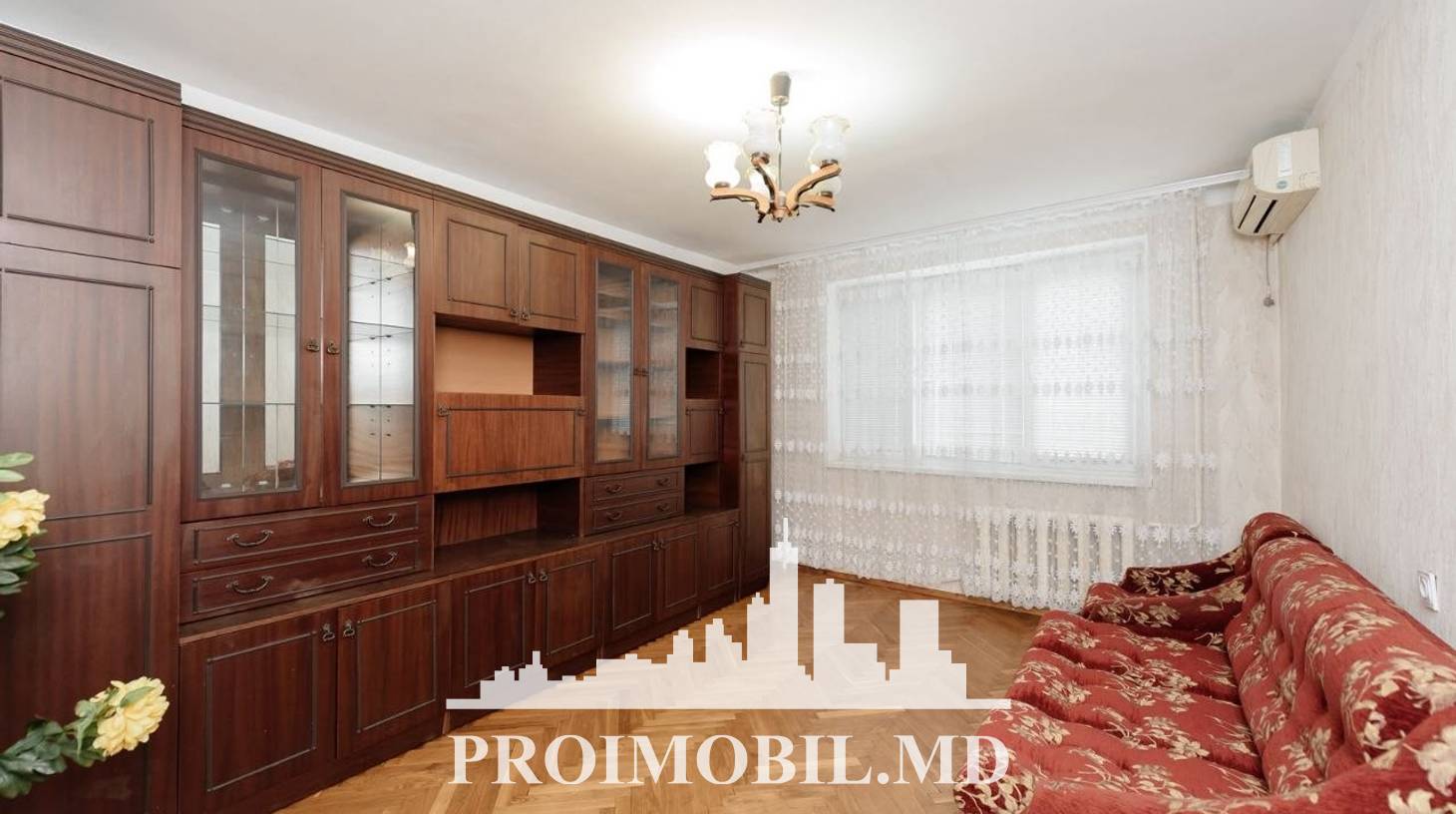https://images.proimobil.md/FELj0tt11sacEP8OO3XLzjGvOa30OxGhW8yg87gOXQY/watermark:0.75:so:0:30:0.39/resize:fill:1460:816:1/gravity:ce/bG9jYWw6Ly8vZXN0YXRlL2xyLzliZWQ2M2RjLTM3NjMtNGQ4OC05ZTFlLTc4ZWM2NmUwMWQ1OC5qcGVn