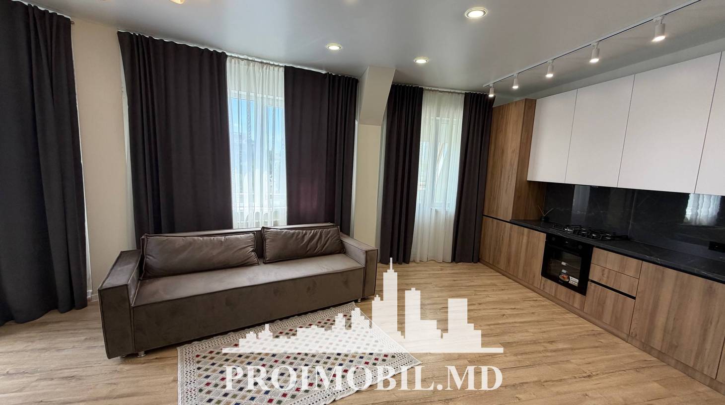 https://images.proimobil.md/FHnb8v4nn7Kw3mfGDpEgkUVETKPDJlgR0aHnEIipmIE/watermark:0.75:so:0:30:0.39/resize:fill:1460:816:1/gravity:ce/bG9jYWw6Ly8vZXN0YXRlL2xyLzg1NTU1N2UyLTA4NDAtNGZhYy05NDJhLTlmY2JhMGFiOTE2Ny5qcGVn