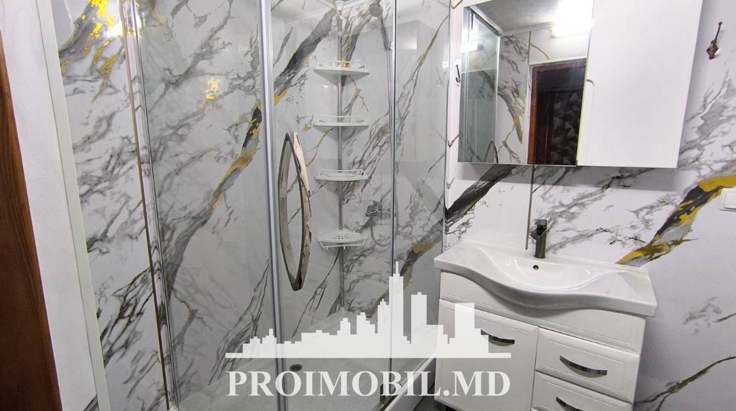 https://images.proimobil.md/FK2uRSEhmkTu4WJ6VkcUWc8dgYEWPehRyL9d7tcd2hs/watermark:0.75:so:0:30:0.39/resize:fill:1460:816:1/gravity:ce/bG9jYWw6Ly8vZXN0YXRlL2xyLzVjNGQ0MjY1LTgxY2MtNDVmNC05YjEzLTdiMjhlZDJlZGQ4YS5qcGVn
