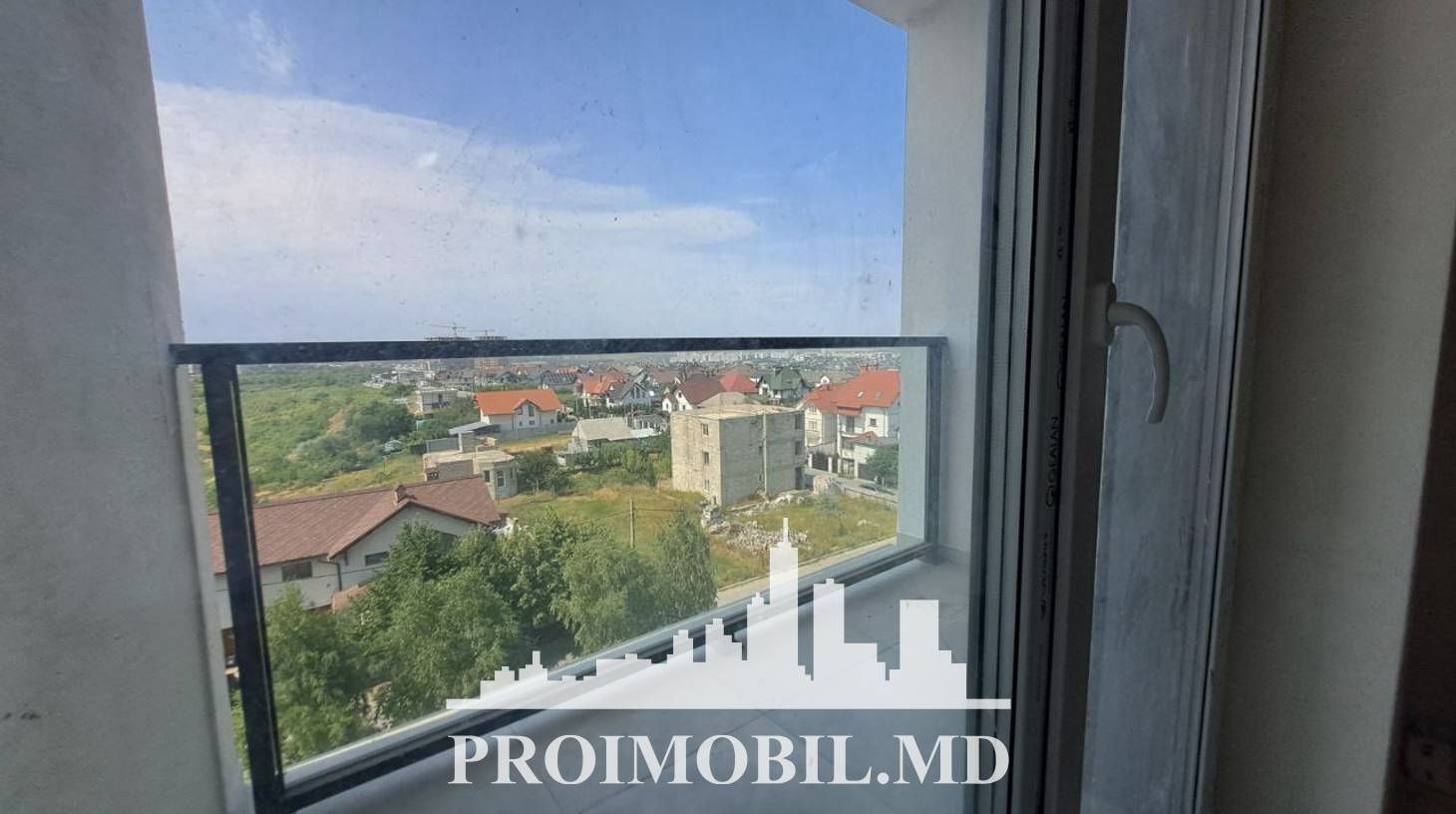 https://images.proimobil.md/FL8FUhBwvVLL9UJ0AgxvhtAdcplVyNSdUCGShR6Mza8/watermark:0.75:so:0:30:0.39/resize:fill:1460:816:1/gravity:ce/bG9jYWw6Ly8vZXN0YXRlL2xyL2Y5NjAxMzg3LTAzNjctNDMwMC1hZDU1LWIxOWRmNWIwYjNkNy5qcGVn