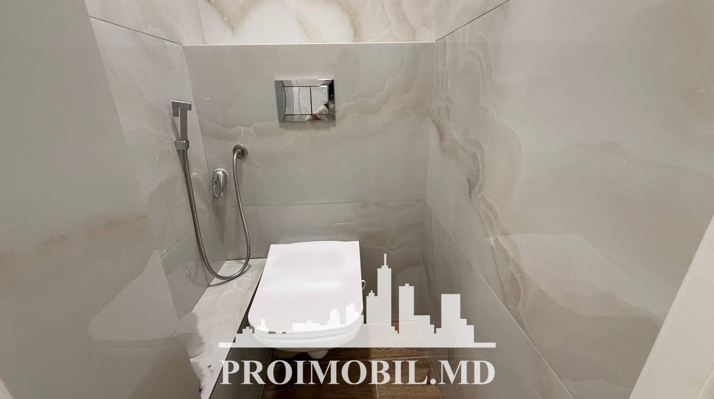 https://images.proimobil.md/FLZCuLoS-r1Z2ihVv_JgKO7Tz9WGtKvi8jcutVxgLbE/watermark:0.75:so:0:30:0.39/resize:fill:1460:816:1/gravity:ce/bG9jYWw6Ly8vZXN0YXRlL2xyLzkzNTAzZmM3LTM4ODAtNDdhZS1hM2JiLTIzZjgzZTNmNWI5Ni5qcGVn