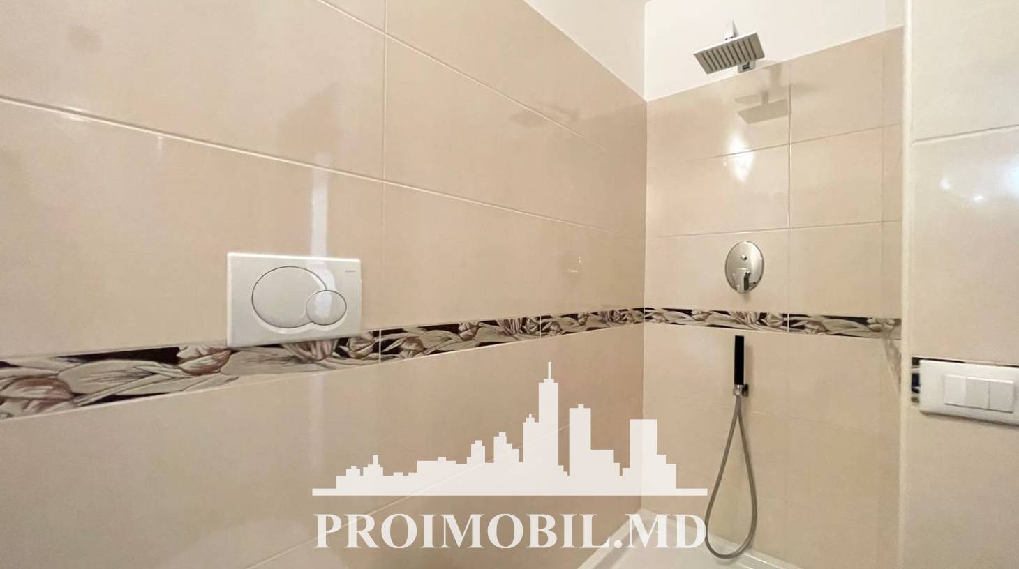 https://images.proimobil.md/FNuER96zLe10LZXOOzeBg_-4gWy4ba4HOv78fiOs6sc/watermark:0.75:so:0:30:0.39/resize:fill:1460:816:1/gravity:ce/bG9jYWw6Ly8vZXN0YXRlL2xyL2Y3ZDljZjg2LWVlMjctNDEyMC04YzViLTA1MjY4YjE0YzViNS5qcGVn