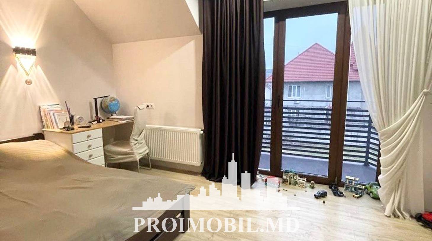 https://images.proimobil.md/FOoqHP4mk5l1heS9o8ZWyjAUE3UecZ0wtcXz4HaDy14/watermark:0.75:so:0:30:0.39/resize:fill:1460:816:1/gravity:ce/bG9jYWw6Ly8vZXN0YXRlL2xyL2ZhMzM0M2VjLTcyNGYtNDFhZS1hMDIxLTE4MzViZWJjMTk0Yi5qcGVn