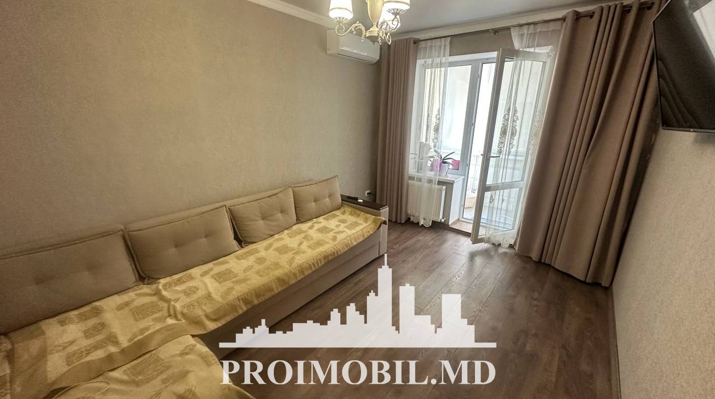 https://images.proimobil.md/FOpW3zLap7L-WqzbiLMTvkGbwCDmCt_nhBu1mtHDq0Q/watermark:0.75:so:0:30:0.39/resize:fill:1460:816:1/gravity:ce/bG9jYWw6Ly8vZXN0YXRlL2xyLzM1OWVkYjM1LTY5MmItNDg2Yi1iODQwLTYxZmMxMzVjZjQ0Mi5qcGVn