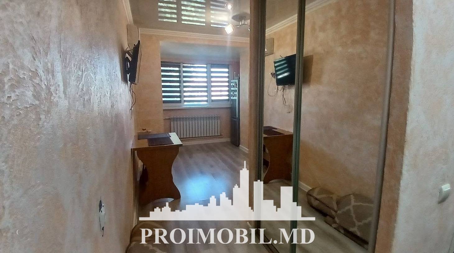 https://images.proimobil.md/FPcZJF3P7vQy7Ixbg0lbwXr8yFiDP68TX1bK2Qw9gtE/watermark:0.75:so:0:30:0.39/resize:fill:1460:816:1/gravity:ce/bG9jYWw6Ly8vZXN0YXRlL2xyLzM5ZDlmMmViLTgwZTMtNGM4Yi1hYmM4LTU3Mzk0N2FjMjMwZC5qcGVn