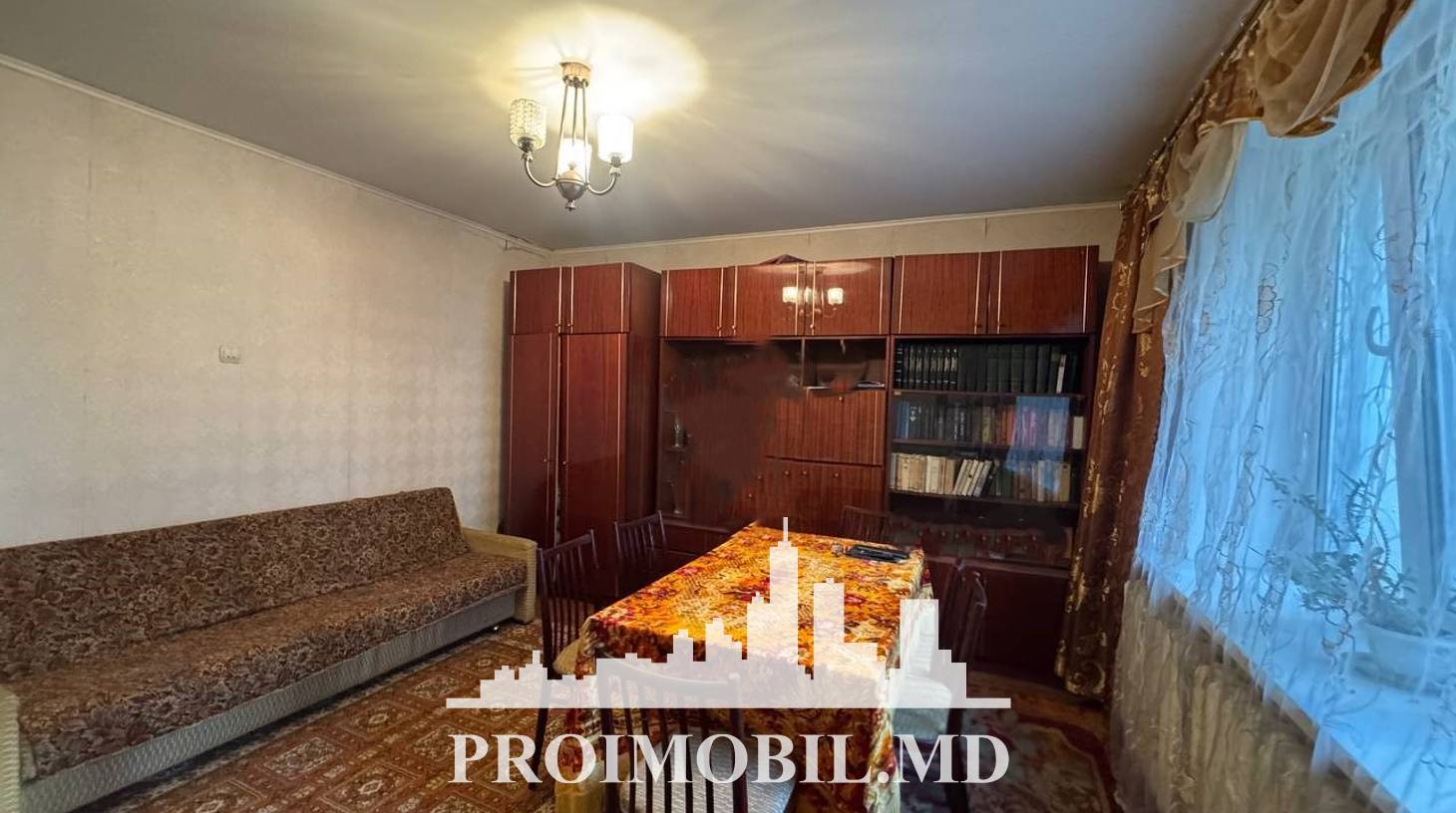 https://images.proimobil.md/FR15TfzNENhWWfRrQCoLvc-pxZKOUr5bOnpAwm-PxUs/watermark:0.75:so:0:30:0.39/resize:fill:1460:816:1/gravity:ce/bG9jYWw6Ly8vZXN0YXRlL2xyLzQ1MzBmZTIwLWE5ZGYtNGIwNy04MGJjLTg4ODg0YThiODY0Yy5qcGVn