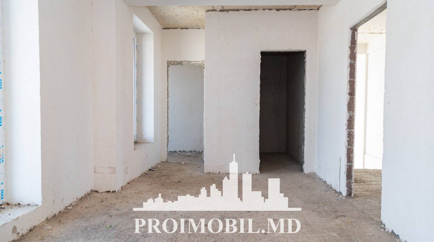https://images.proimobil.md/FTpRnIE2SVRLmLYo4mtXrkidXV-l_LzSbx9NQsrEor4/watermark:0.75:so:0:30:0.39/resize:fill:1460:816:1/gravity:ce/bG9jYWw6Ly8vZXN0YXRlL2xyLzQzMjVhODFiLWNhODQtNDQ0MS05Y2I0LTA5ODVmMDg2NDA4Mi5qcGVn