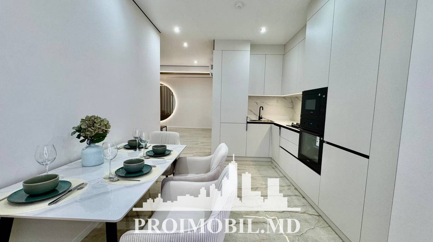 https://images.proimobil.md/FVA9PXdG9TSOeNjcRDK0lbxZNrFuIu6zKVKbekWUukk/watermark:0.75:so:0:30:0.39/resize:fill:1460:816:1/gravity:ce/bG9jYWw6Ly8vZXN0YXRlL2xyL2I0NWM5N2NlLWMyMGQtNDVlNy1hYWY2LTQ3MzM2NDJmMjY3YS5qcGVn
