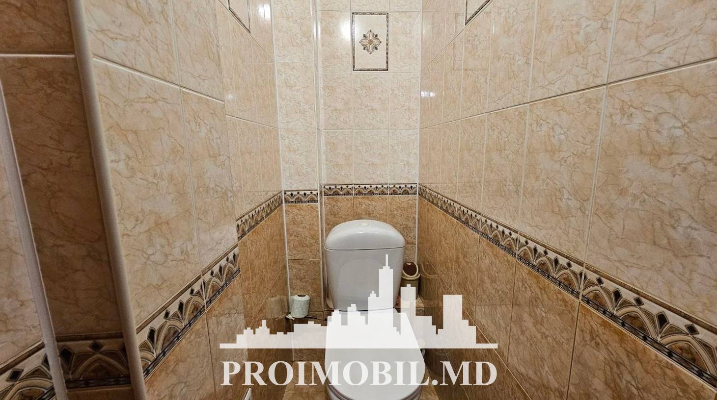 https://images.proimobil.md/FW8H46Lfv4u9NW0o6TZYRhkubHTGSTxKN8qipQ79kKI/watermark:0.75:so:0:30:0.39/resize:fill:1460:816:1/gravity:ce/bG9jYWw6Ly8vZXN0YXRlL2xyL2RiYzAwZjQ4LTkyNDYtNDE1MS1iNGM4LTYxMDZlNWI2ZTU3ZC5qcGVn