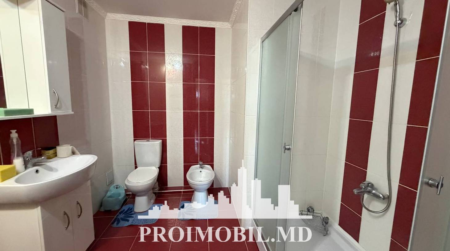https://images.proimobil.md/FXPY90Y9c9-k4D2TkMtQAg9znF_l0QReLkDnyNZcAxY/watermark:0.75:so:0:30:0.39/resize:fill:1460:816:1/gravity:ce/bG9jYWw6Ly8vZXN0YXRlL2xyLzNlN2ZiODYwLTgyNDQtNGVmNy04OWEwLWVjZmY3NDg4MDUwMS5qcGVn
