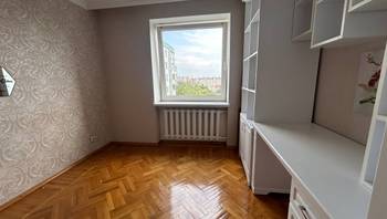 https://images.proimobil.md/FaGLaGgmiYhk-S4GyTz3LNKGDPuJdi2f8monwneua9c/resize:fill:350:198:1/gravity:ce/bG9jYWw6Ly8vZXN0YXRlL2xyLzkwZmZiZGIxLTUwMTgtNGI2YS1hZTI1LTYzZjYwODIyNzQ3Mi5qcGVn