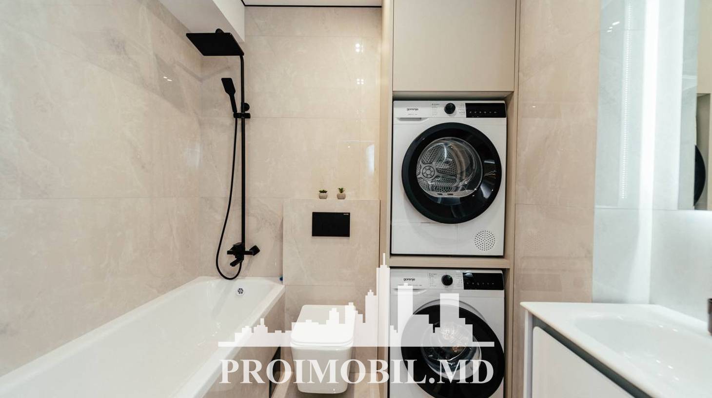 https://images.proimobil.md/FbwBAv4nDT7wN2CXu1y3muJGSfNUt7IOtEA1l5ByJHo/watermark:0.75:so:0:30:0.39/resize:fill:1460:816:1/gravity:ce/bG9jYWw6Ly8vZXN0YXRlL2xyL2JjOTNhMzk2LWQ1NDktNGIyNy05MWIzLTZjM2Y3MGU5YzNjOC5qcGVn