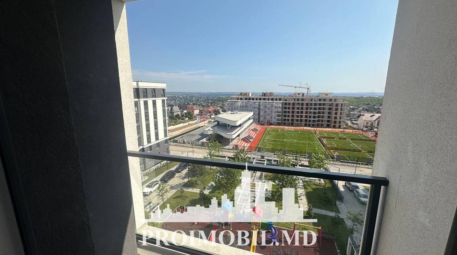 https://images.proimobil.md/Fcb3RAvX0qK_3G9t40A_TMuGC8ZTb3zhReLspq21lts/watermark:0.75:so:0:30:0.39/resize:fill:1460:816:1/gravity:ce/bG9jYWw6Ly8vZXN0YXRlL2xyL2M4OTBhNjRkLTVhNjctNDljZC1iYmNkLWU4OWY2MmJhMzc3ZC5qcGVn