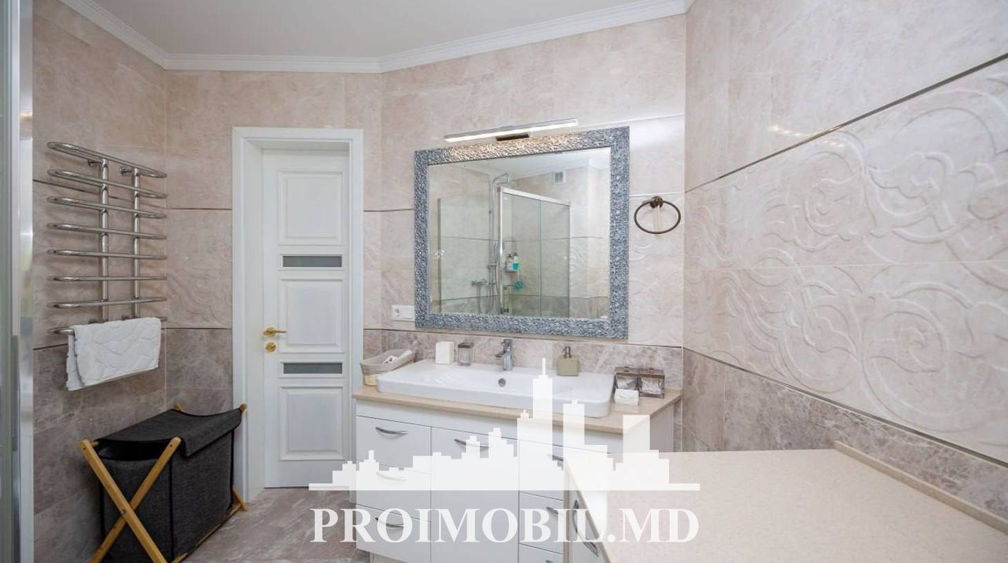 https://images.proimobil.md/Fg7iMjnKObvtEr5kgTxPFEPSqyjz58zvkPHosQVRKMw/watermark:0.75:so:0:30:0.39/resize:fill:1460:816:1/gravity:ce/bG9jYWw6Ly8vZXN0YXRlL2xyL2U1OTM0ZWFiLTBiMDMtNGY2Ni04ZDA0LTVmYmZiZjIxNzE2Zi5qcGVn