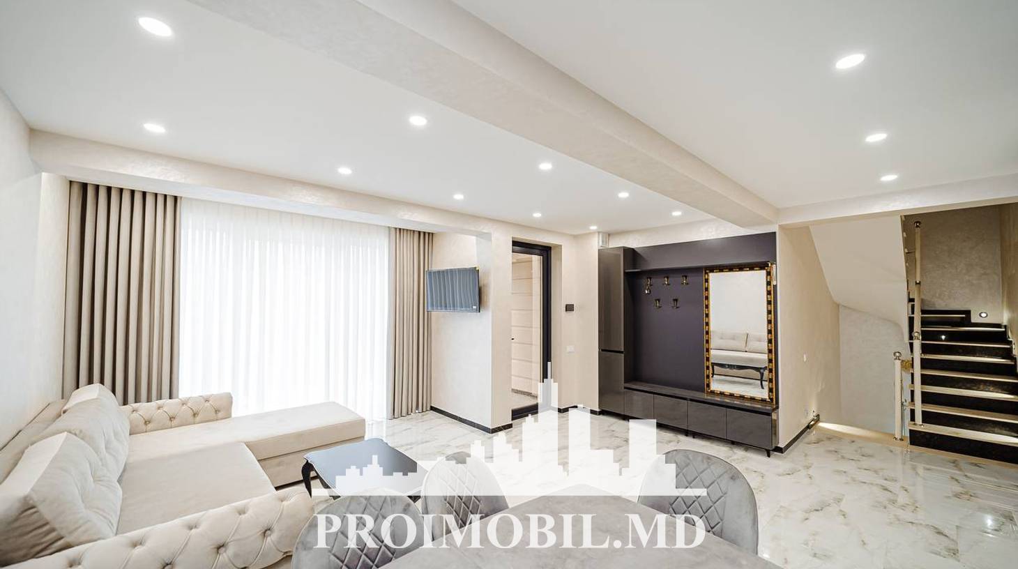https://images.proimobil.md/FlkVx2uToO1KT5bdvrOIzicWaDS5rcowyqoEjHZkq2M/watermark:0.75:so:0:30:0.39/resize:fill:1460:816:1/gravity:ce/bG9jYWw6Ly8vZXN0YXRlL2xyL2U0ZDc5NTlhLWZkN2EtNDFiOC05YzNlLWIyMGM0NDhhMTIxNS5qcGVn