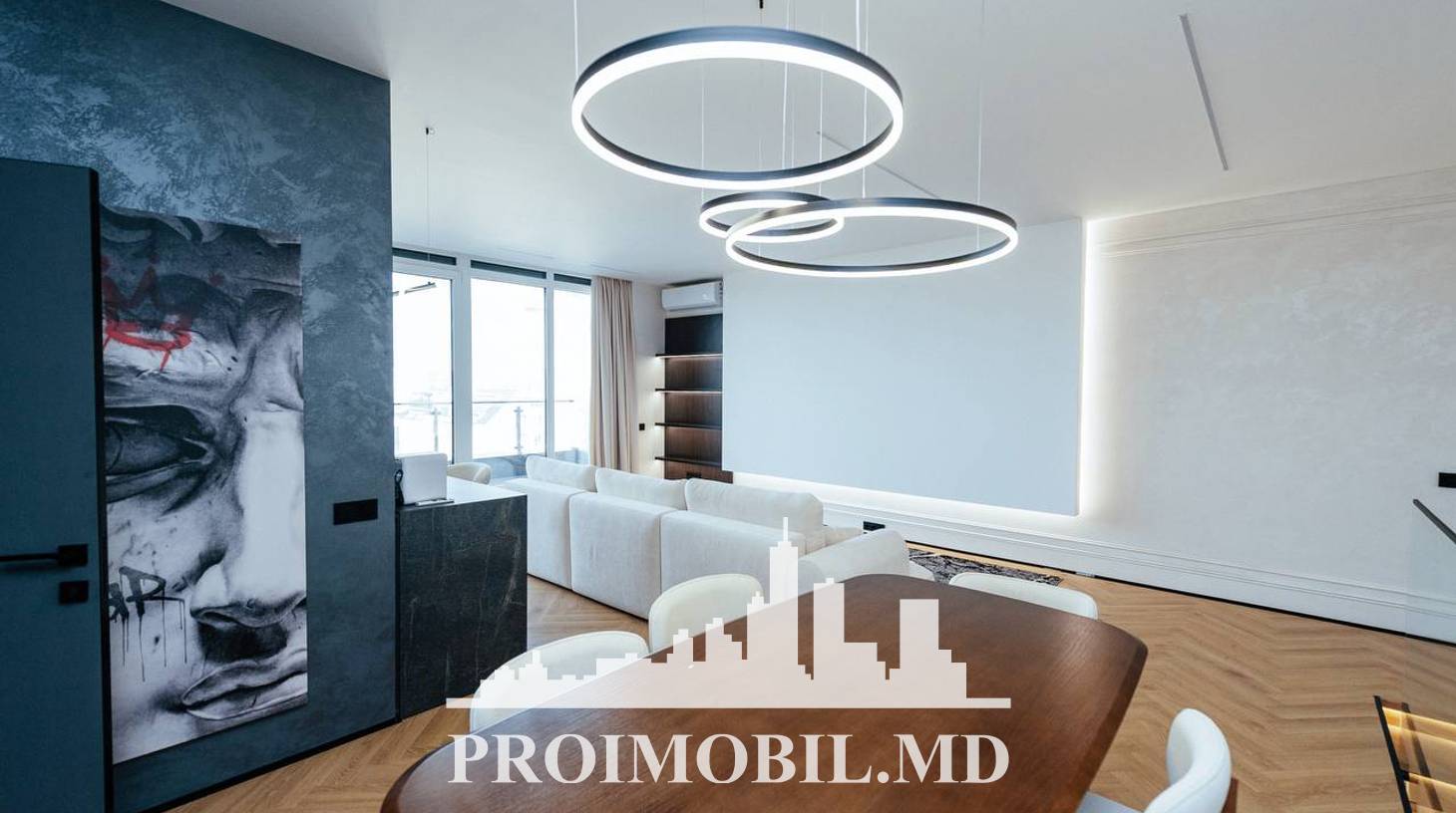 https://images.proimobil.md/FpqYYGyJIZxtYAv8VSR1F6N-NjIyflzP2jHeKPe6BrM/watermark:0.75:so:0:30:0.39/resize:fill:1460:816:1/gravity:ce/bG9jYWw6Ly8vZXN0YXRlL2xyL2Q5N2U2YTIwLTE4OTctNDYxYy1iNTVkLTJjZjUyMmEwNjhmOC5qcGVn