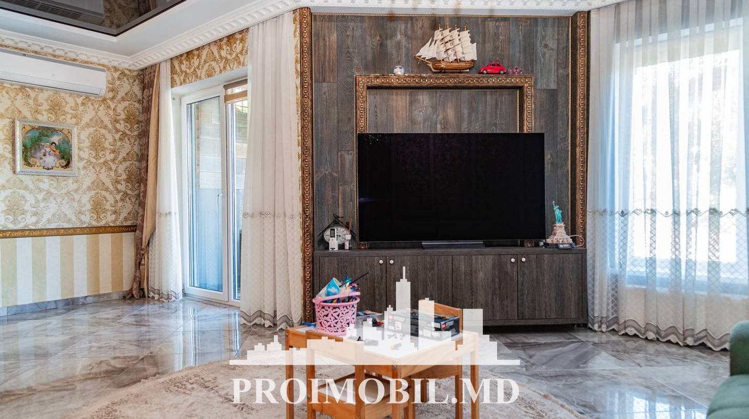 https://images.proimobil.md/Fr4HRg8xouzkjbRF5UHUbaTnlVn1g9MrsV5qIP_10yY/watermark:0.75:so:0:30:0.39/resize:fill:1460:816:1/gravity:ce/bG9jYWw6Ly8vZXN0YXRlL2xyL2M2YmUyZTc0LTBkMWYtNDI1Yy1hNGE5LTY2YzgxNmIzNWRhZC5qcGVn