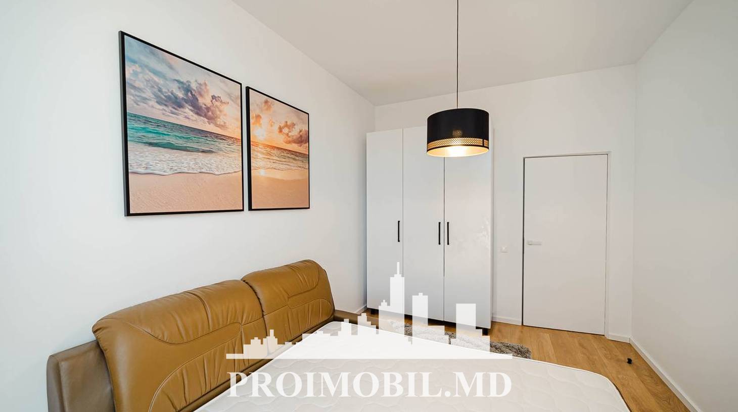 https://images.proimobil.md/FrmACuQg7UG6wxN2vtZ97pSPlEUdCjqrZXt28_XWMKk/watermark:0.75:so:0:30:0.39/resize:fill:1460:816:1/gravity:ce/bG9jYWw6Ly8vZXN0YXRlL2xyLzc5MTYxODZkLWRhNzItNGEwMC1iZTRjLWMyN2VhNDIyZTU0Yi5qcGVn