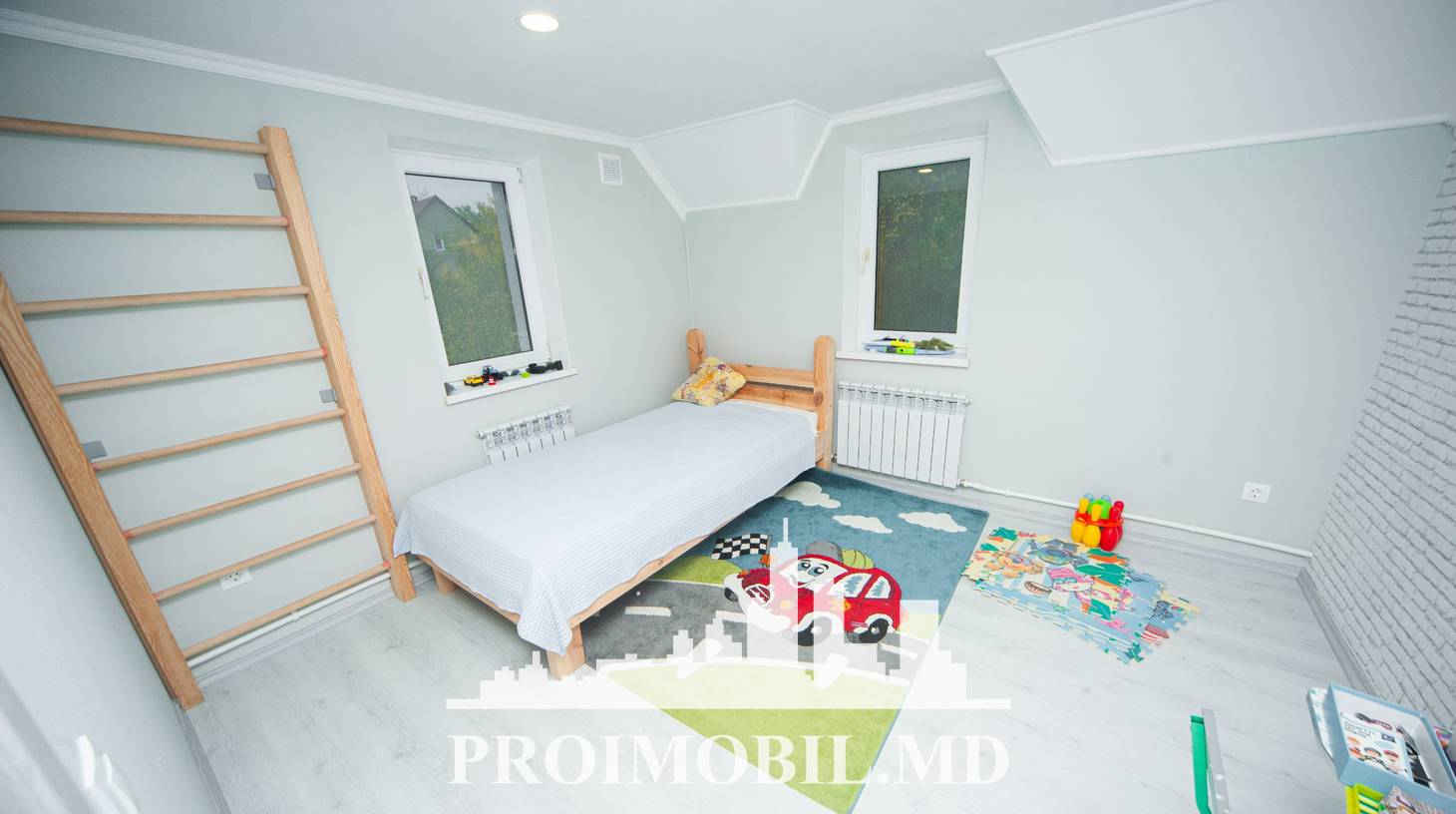 https://images.proimobil.md/Frr1ELIAgueXbwpsgfplHBG7-S5q7N_QnbaqzdEW_P4/watermark:0.75:so:0:30:0.39/resize:fill:1460:816:1/gravity:ce/bG9jYWw6Ly8vZXN0YXRlL2xyL2JhZDMzMTQ4LWU5ZDItNGMyYS05NDI5LTIzNWVhNDhhYWFhMi5qcGVn