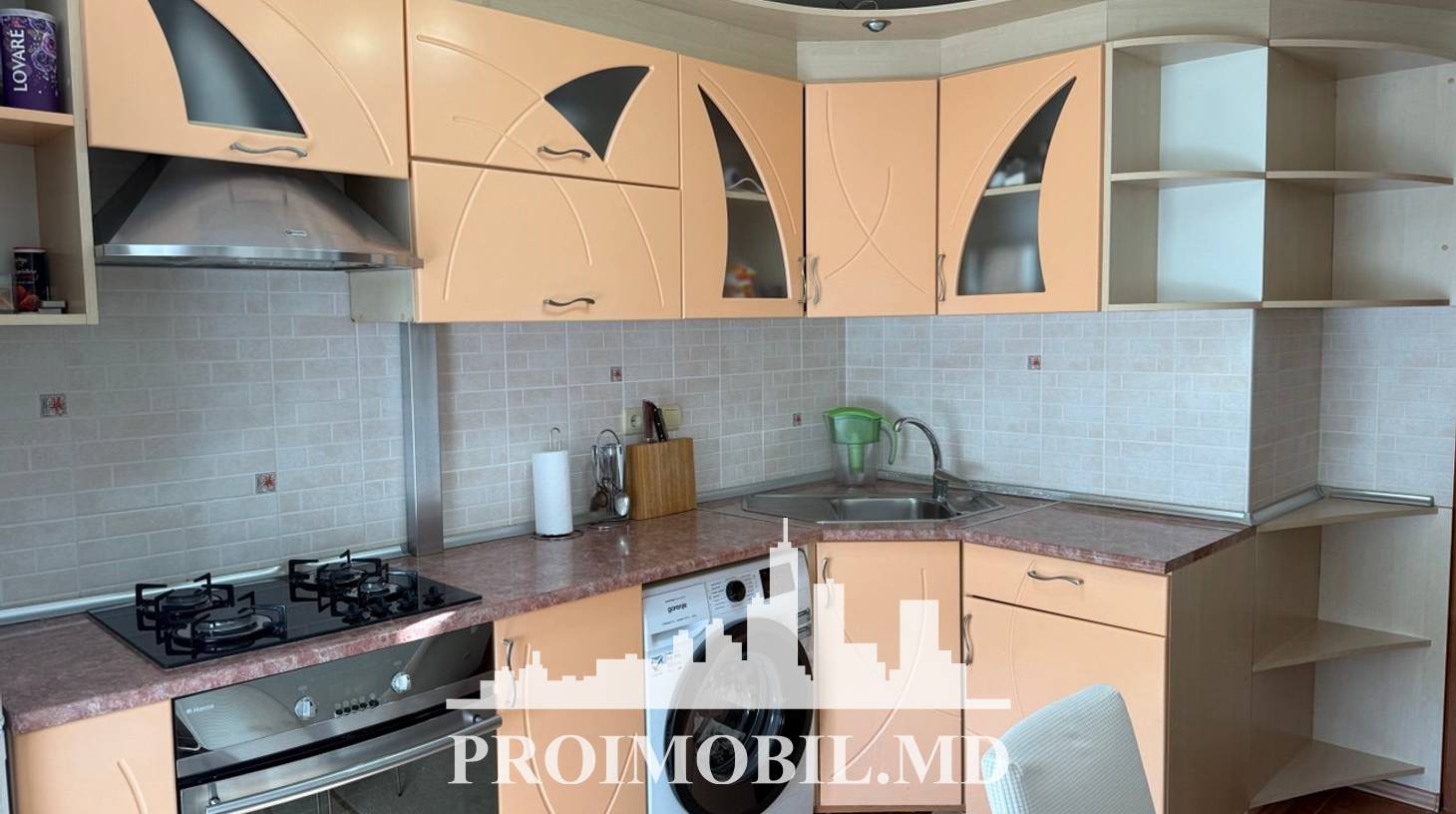 https://images.proimobil.md/FtKW14YX8-RX0vQStD5HGZM75yOuY8UCrxu5HtmZH_Y/watermark:0.75:so:0:30:0.39/resize:fill:1460:816:1/gravity:ce/bG9jYWw6Ly8vZXN0YXRlL2xyL2ZkMDdjYjk0LTVhNTctNDFiNC1hYTM2LTRjYWVhMjY5MmI3YS5qcGVn