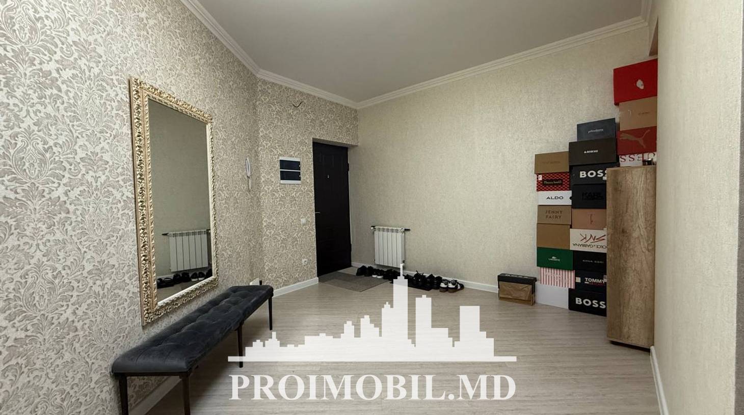 https://images.proimobil.md/FvGzzorqvdg8hE11RlwzoQxKW6kWIN3BkF17dl8h8PI/watermark:0.75:so:0:30:0.39/resize:fill:1460:816:1/gravity:ce/bG9jYWw6Ly8vZXN0YXRlL2xyLzBkNjg4N2MxLTNkNDgtNGZmOS05MDVlLTE3Zjk3MDU0ZWEwMS5qcGVn
