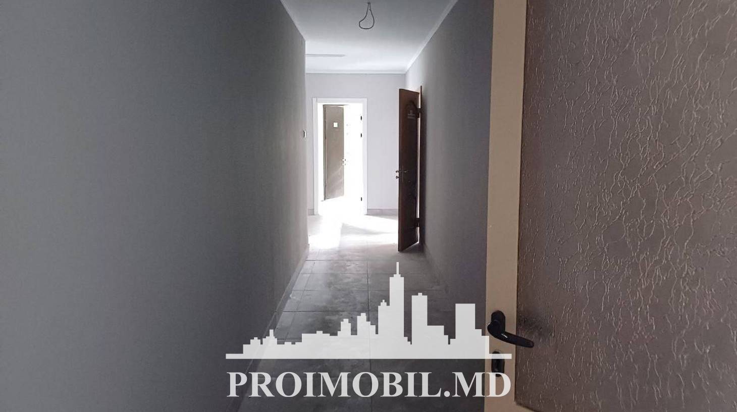 https://images.proimobil.md/Fx08lsXgO9w4Hdb1tlrNWWc7tlyy0KQwnFOkVJjnXJ8/watermark:0.75:so:0:30:0.39/resize:fill:1460:816:1/gravity:ce/bG9jYWw6Ly8vZXN0YXRlL2xyL2FiMGY2NmQ0LWNjMWEtNDBhNS1hMmJlLTljOGFkN2NmZTdiZC5qcGVn